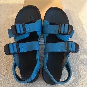 Astral PFD Hiking Waterproof Sandal Women's Size 10 Retail $110